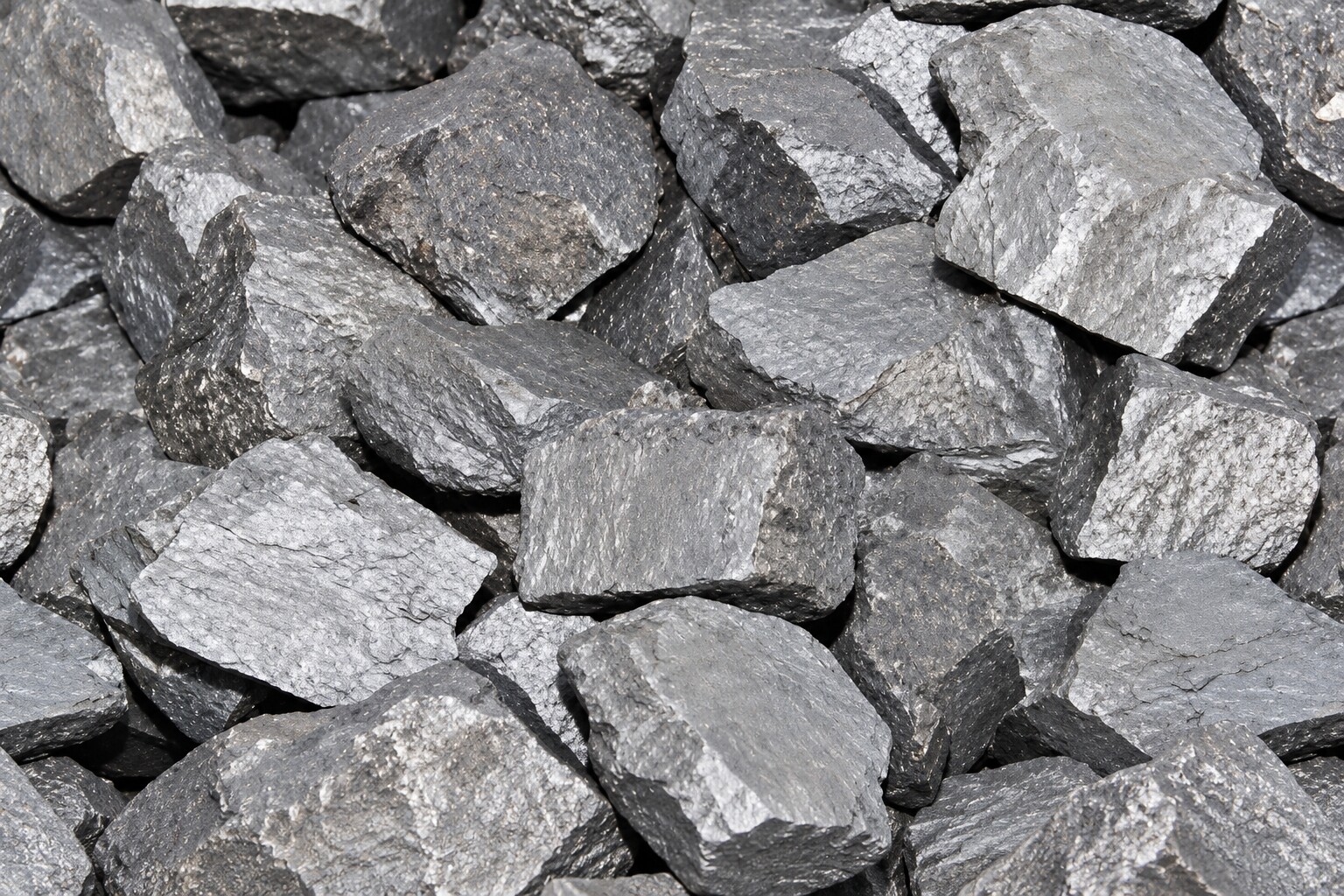 Ferrosilicomanganese (FeSiMn)